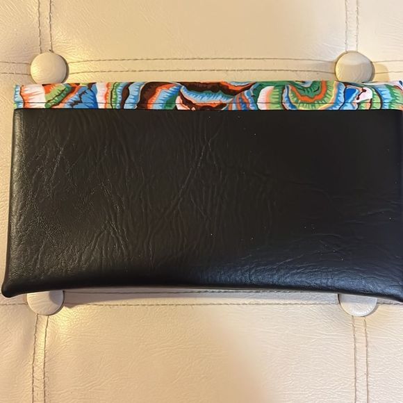 Abstract Fold Over Clutch Purse Bag - Picture 4 of 4